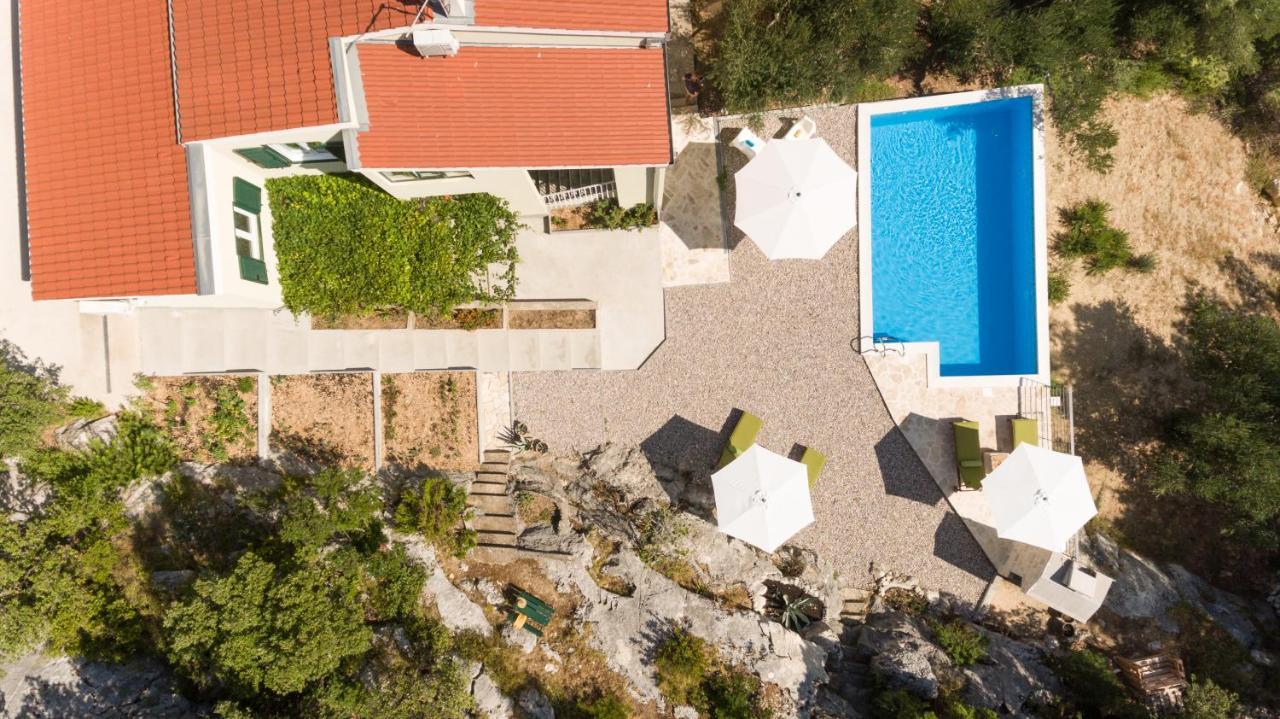 Villa Stina Baška Voda Buitenkant foto