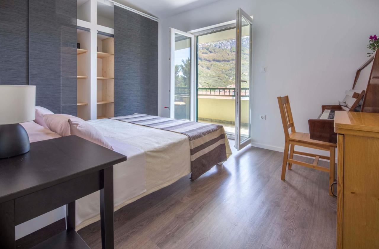 Villa Stina Baška Voda Buitenkant foto