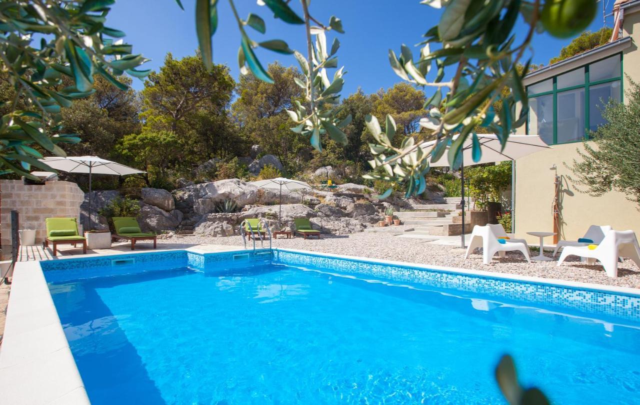 Villa Stina Baška Voda Buitenkant foto